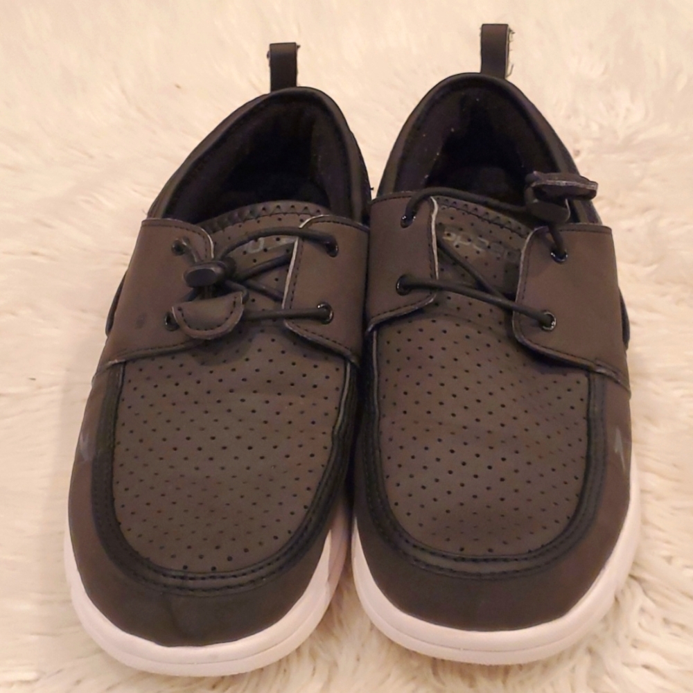 Speedo men's shoes